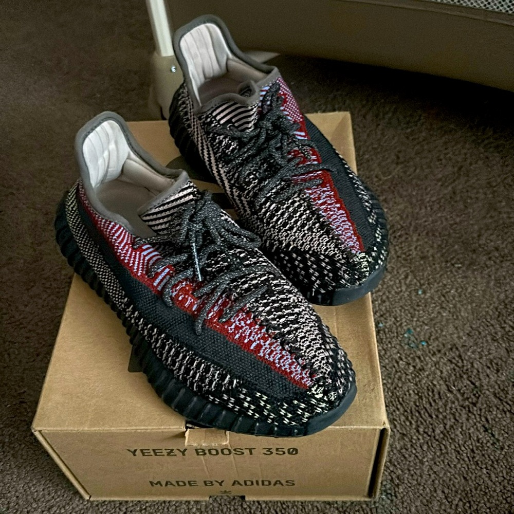 Yeezy 350 yechei